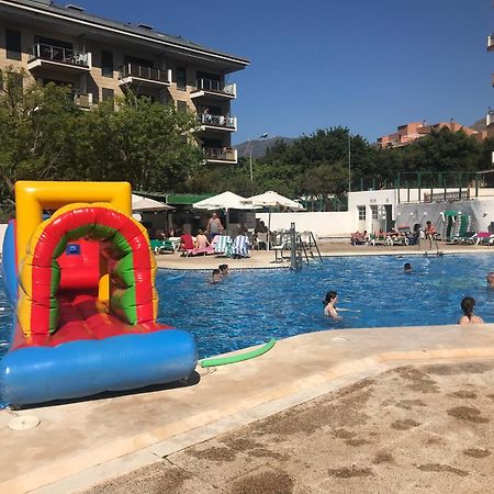 Piso En Alquiler En Benalmadena Costaアパートメント エクステリア 写真